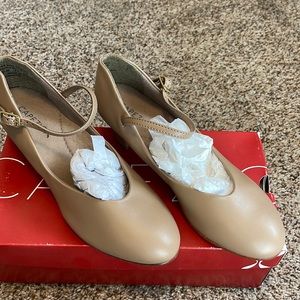 NEW Capezio Tap Jr Footlight Dance Shoes 550 Dance Theater